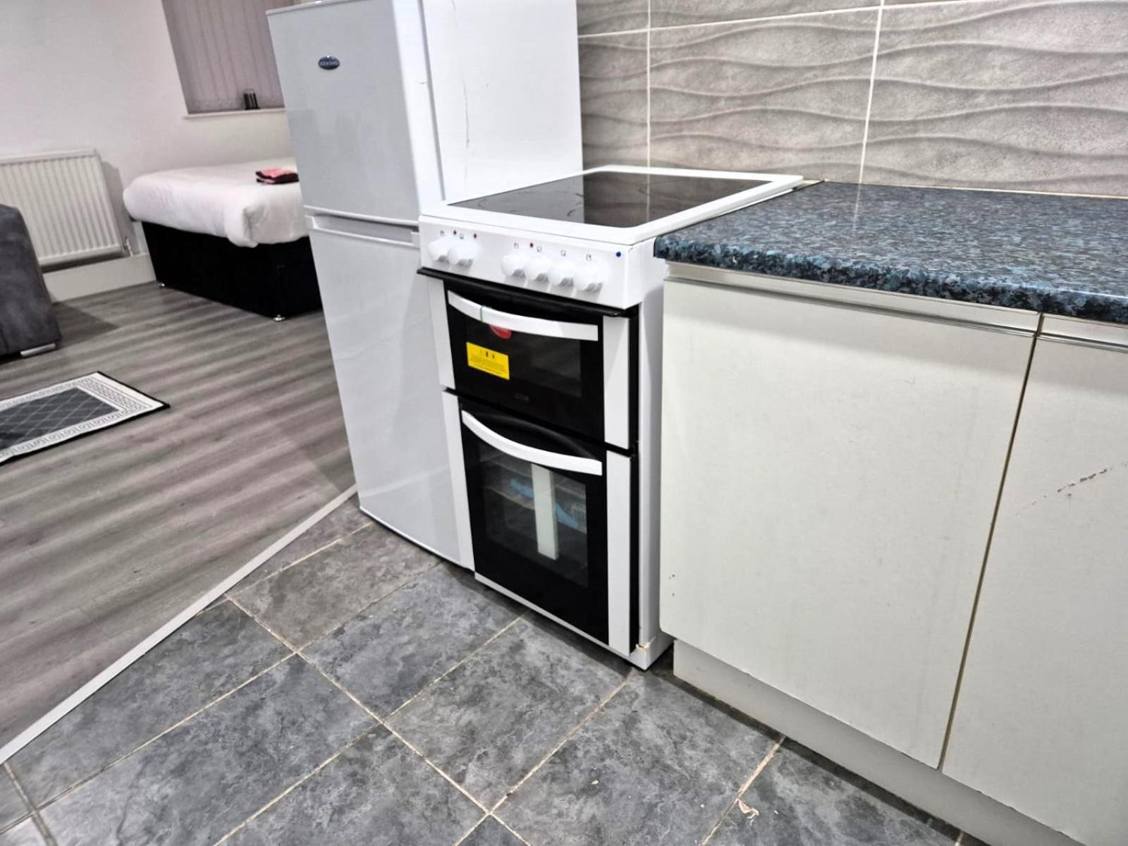 Affordably Elegant Apartments Close To Coop Live, Etihad Stadium And Manchester City Centre Kültér fotó
